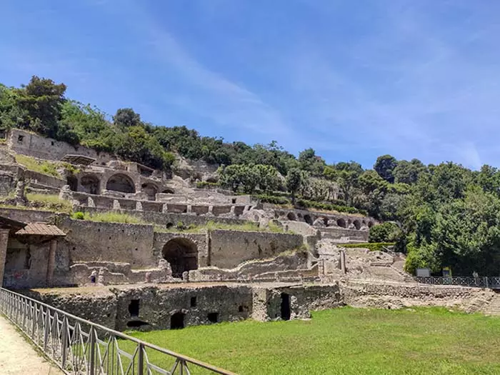 parco archeologico delle terme di baia