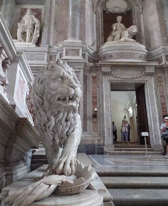 reggia di caserta il palazzo
